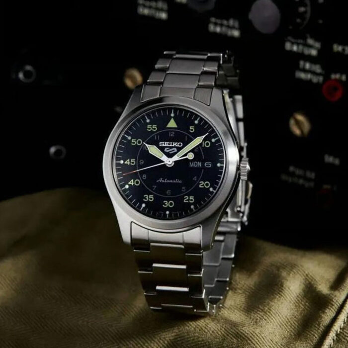 Seiko 5 Sports Flieger Automatic Black Dial Silver Steel Strap Watch for Men - SRPH27K1 - Image 7